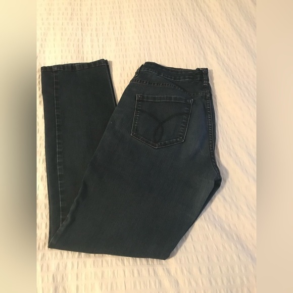 Calvin Klein jeans size 8 - Picture 1 of 7